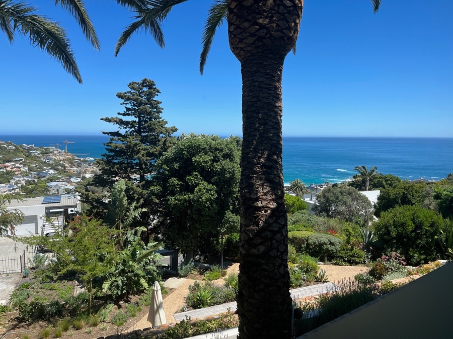 To Let 2 Bedroom Property for Rent in Llandudno Western Cape